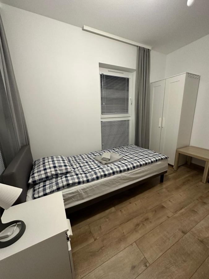Pruszkowskie Mieszkanko Esterno foto