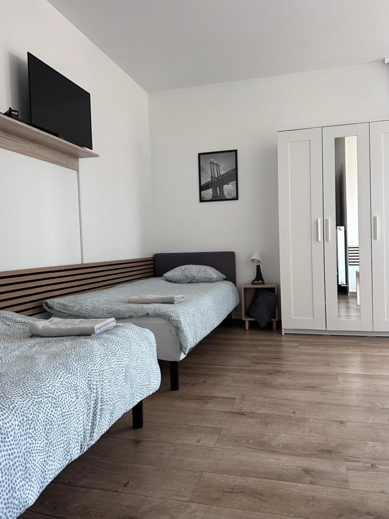 Pruszkowskie Mieszkanko Esterno foto